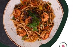 Shrimp Yakisoba Noodles (with Turkey Bacon)